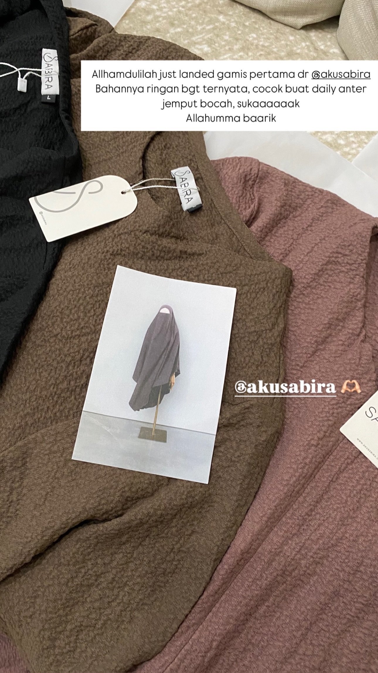 akusabira_1748074924_highlight17846914218481598
