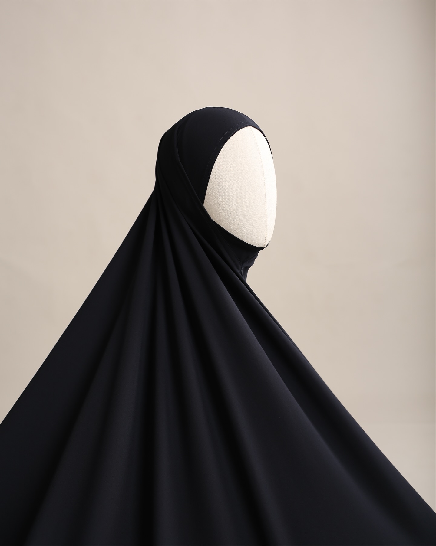 akusabira_1761605484_3752941271624321338_57854257412