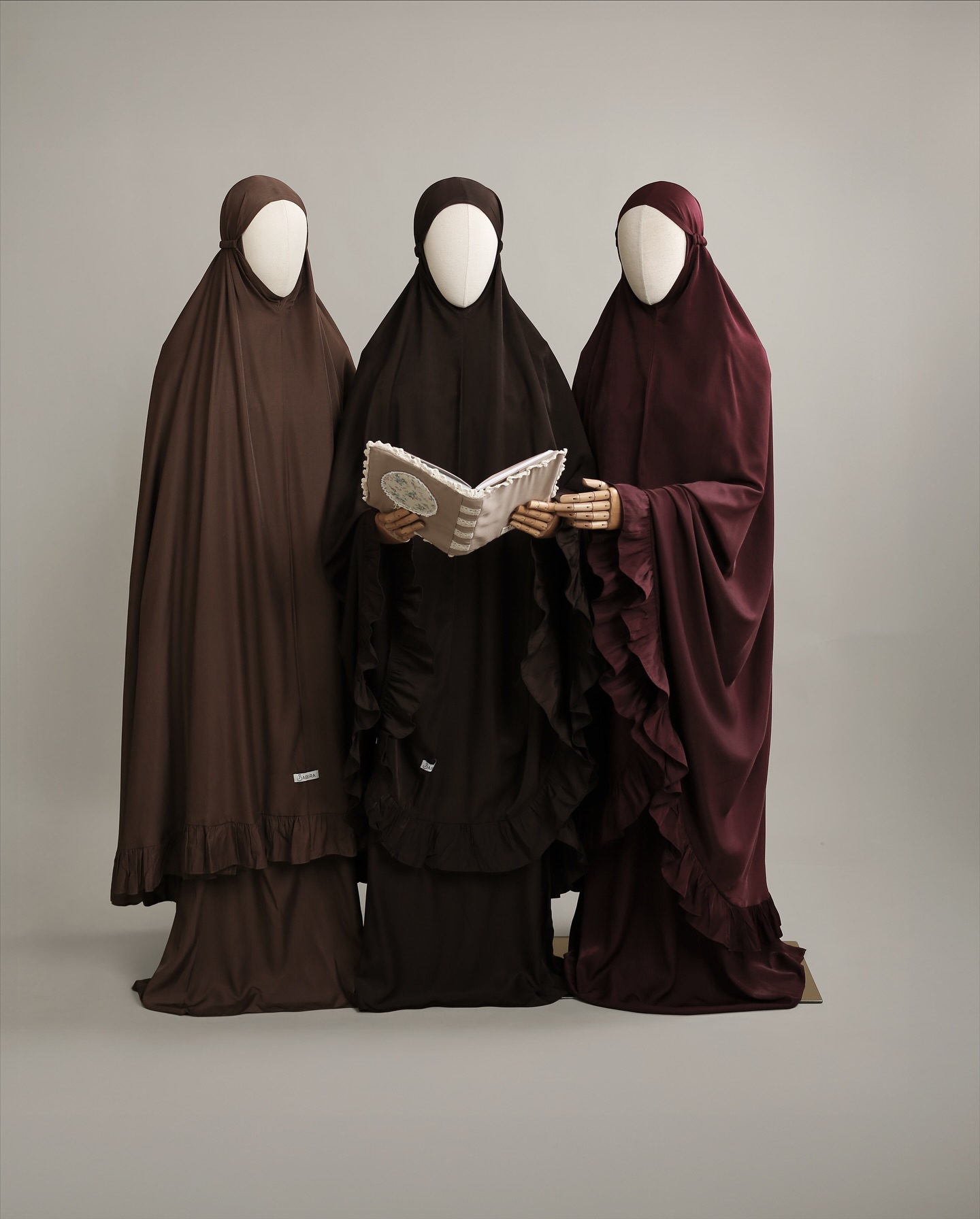 akusabira_1762418874_3759764480654794147_57854257412