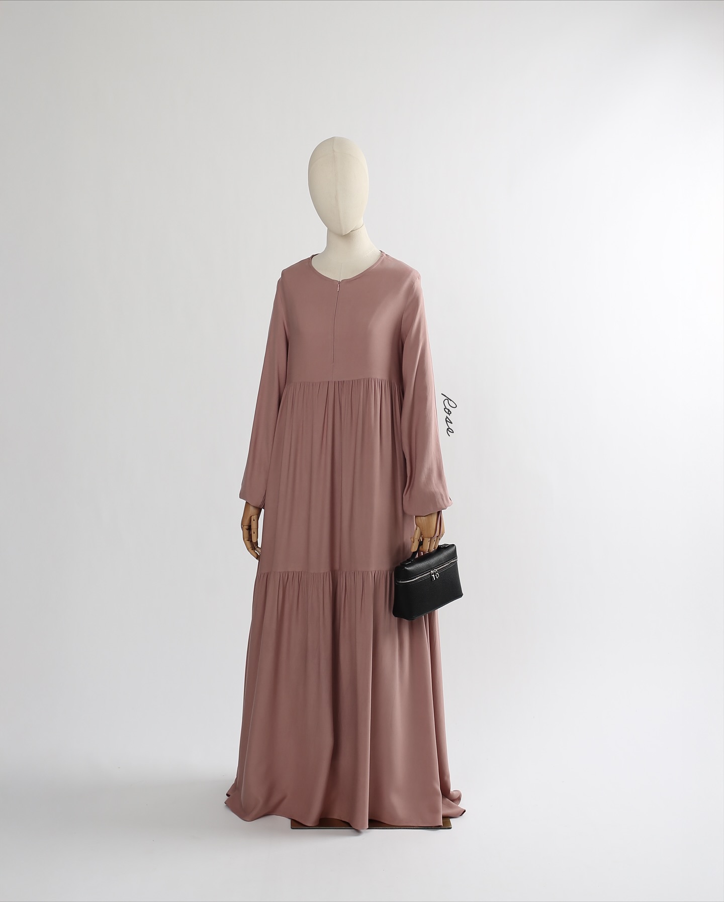 akusabira_1763890243_3772107222126932164_57854257412