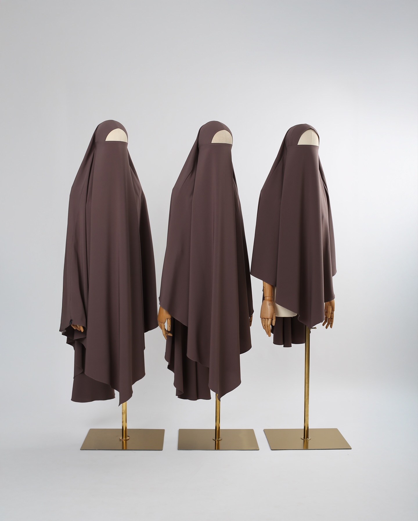 akusabira_1763811890_3771449785082420560_57854257412_2