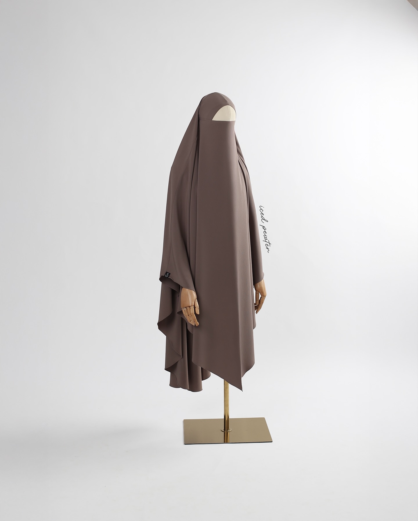 akusabira_1763811890_3771449841990708775_57854257412_3