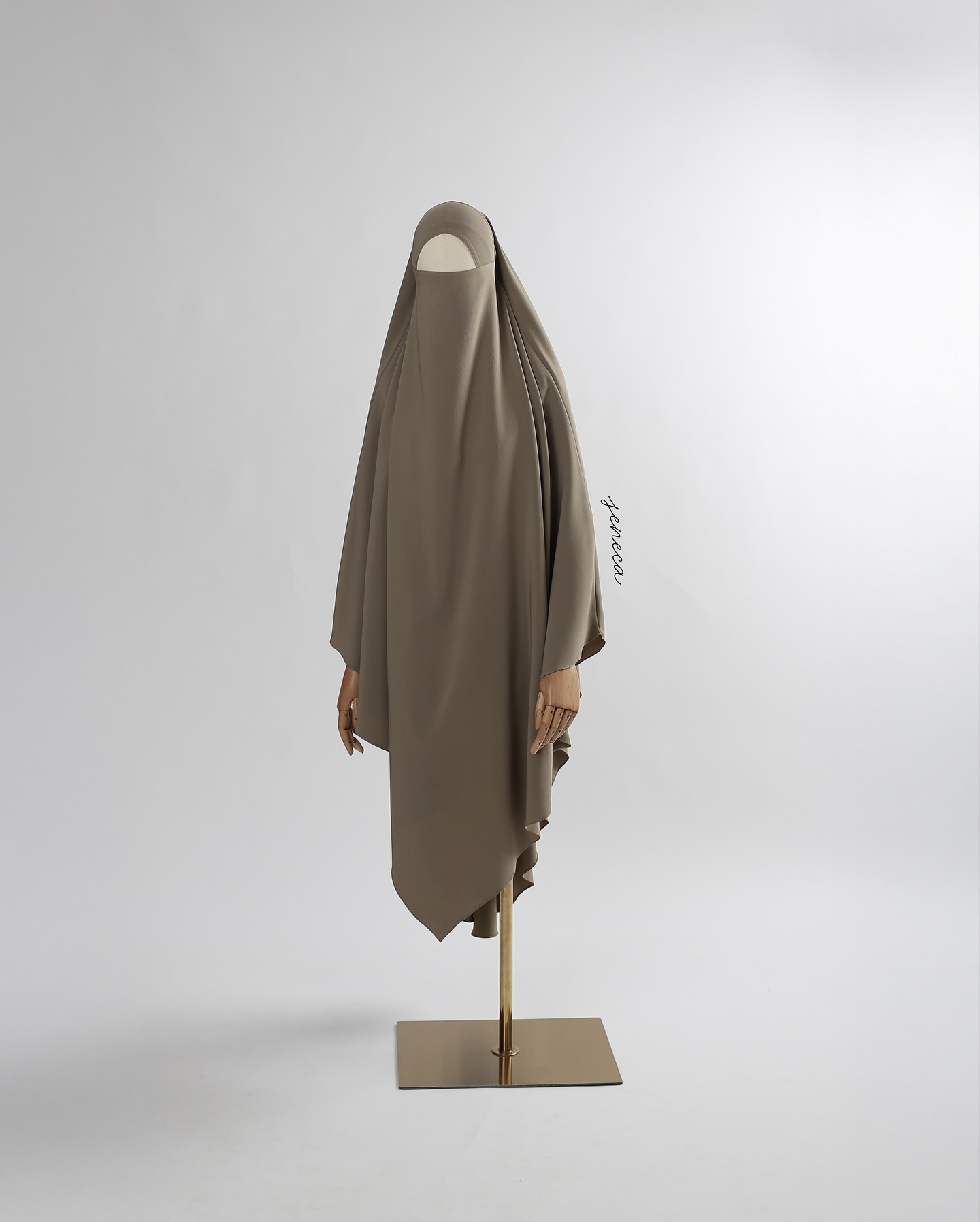 akusabira_1763811890_3771449907849696507_57854257412_12